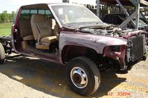 Southern Truck restores this 2001 Dodge Ram 3500 Dually pick up truck.  Painted frame, replaced doors with Texas rust free doors, replaced dually fender, replaced tailgate and a complete paint job.