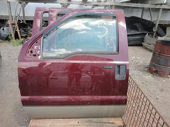 2008 2009 2010 2011 2012 2013 2014 2015 2016 FORD SUPER DUTY DRIVERS DOOR. GREAT CONDITION. INVENTORY #12908