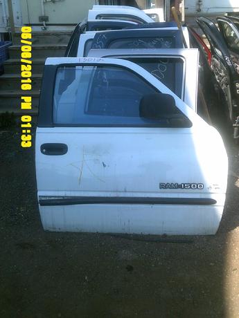 1994 1995 1996 1997 1998 1999 2000 2001 DODGE RAM DOOR. GREAT CONDITION, SCUFFS AND SCRATCHES THROUGHOUT. INVENTORY #13012