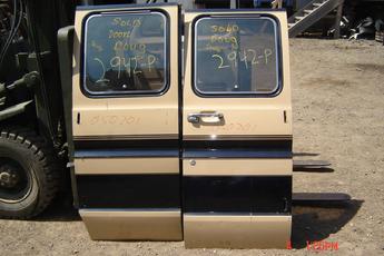 75 - 91 Ford Fullsize Van Side Doors.  These 50/50 doors are in mint condition.  Tan & blue exterior, tan interior.