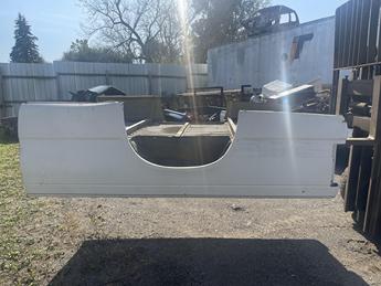 1982-1994 CHEVY S10 LONG BED, OVERALL GOOD SHAPE, SMALL DINGS ON BEDSIDES. RUST FREE. #15911