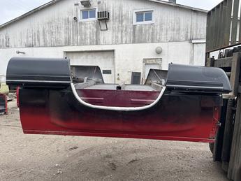 1988 1989 1990 1991 1992 1993 1994 1995 1996 1997 1998 CHEVY STEPSIDE SHORT BED. LH SIDE- CRECK ON FENDER ON WHEEL WELL. CRACKS UNDER BOTH TAILLIGHTS, TOP RAILS HAVE SOME INDENTS AND SOME HOLES ON INSIDE THAT NEED REPAIR. #15947