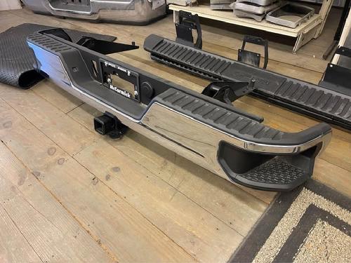 2022 CHEVY 2500 HD REAR BUMPER NEW TAKE OFF CONDITION. COMES WITH HITCH RECEIVER #15825