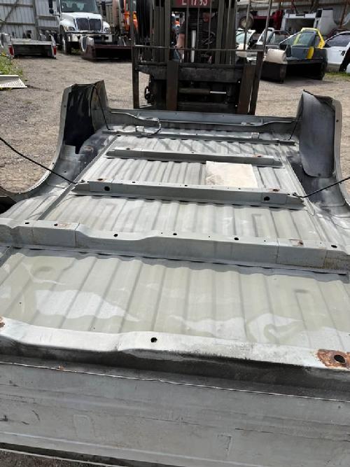 1999 2000 2001 2002 2003 2004 2005 2006 2007 2008 2009 2010 FORD SUPER DUTY LONG BED. RH SIDE- DENTS BY TAILLIGHT, LH SIDE- DENT ABOVE TAILLIGHT, SPRAY IN BEDLINER-WORN AND NEEDS REDONE. #16014